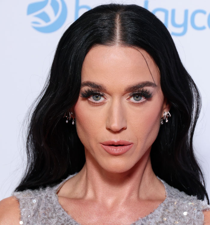 “Lost Another Baddie To Buccal Fat Removal”: 28 Celebrity Collages That Put Rumored Plastic Surgery On Display