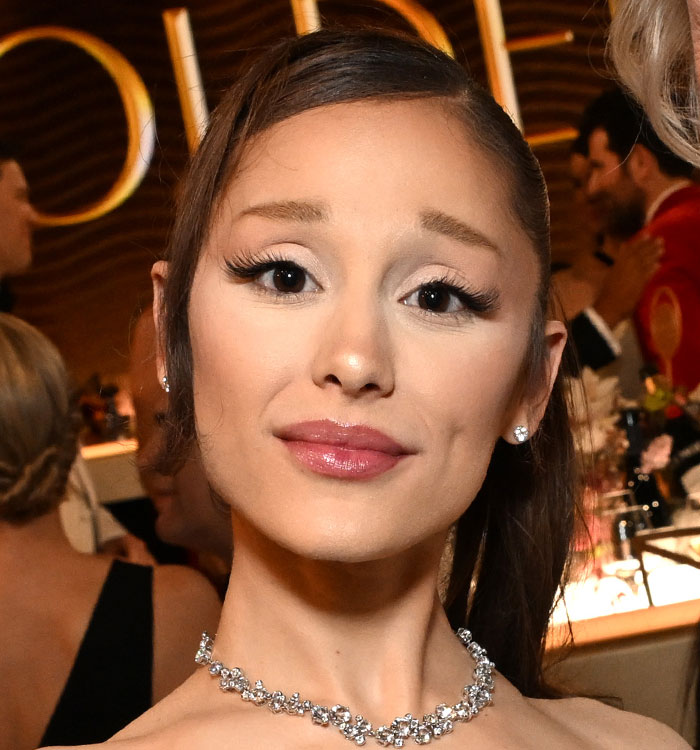 “Lost Another Baddie To Buccal Fat Removal”: 28 Celebrity Collages That Put Rumored Plastic Surgery On Display