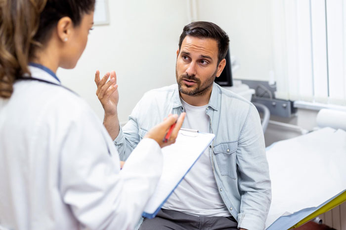 Customer Refuses To Listen To Licensed Optician, Discovers Why Experts Warned Him From The Start