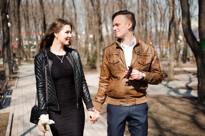 36 Unhinged Excuses You Should Never Give To Dump Your Significant Other