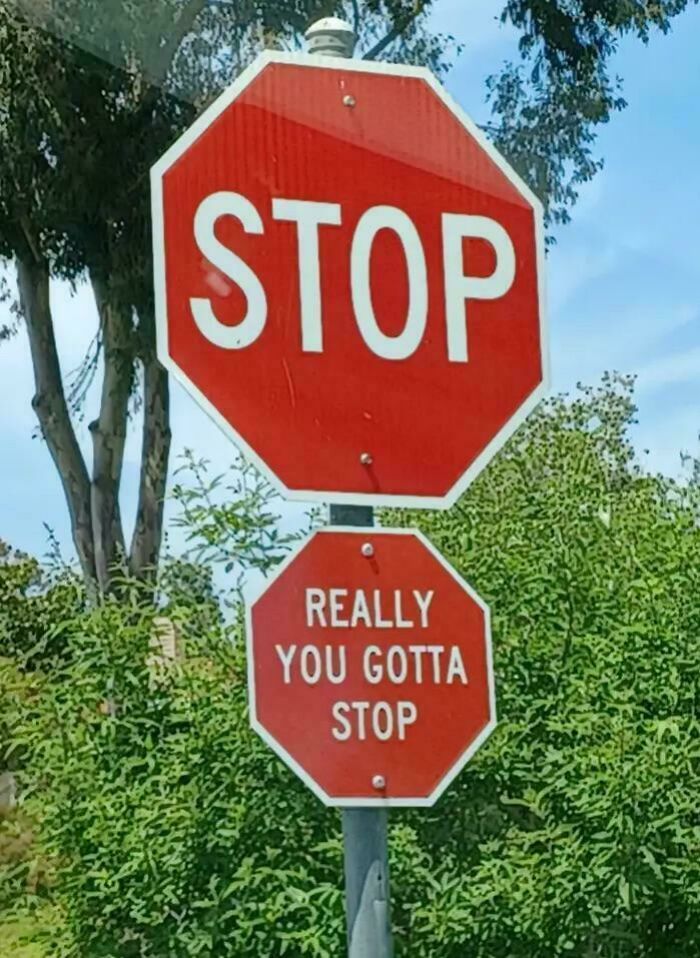 “What The Frick Is This Sign?”: 69 Of The Funniest Signs Ever Spotted In The Wild