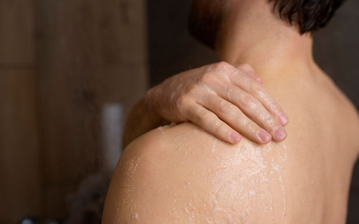 34 Genuinely Gross Things Men Did That Made Women Question Their Entire Relationship