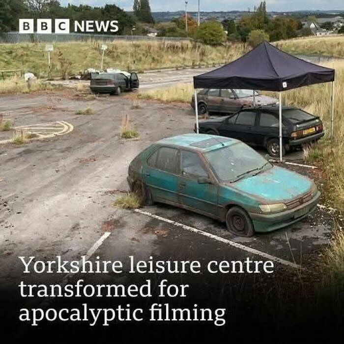 56 Truly Captivating Local Newspaper Headlines That Are So Ridiculous (New Pics)