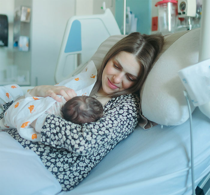 MIL Surprises Woman After Switching Her Behavior After She Gives Birth: “Completely Shocked And Dumbfounded”