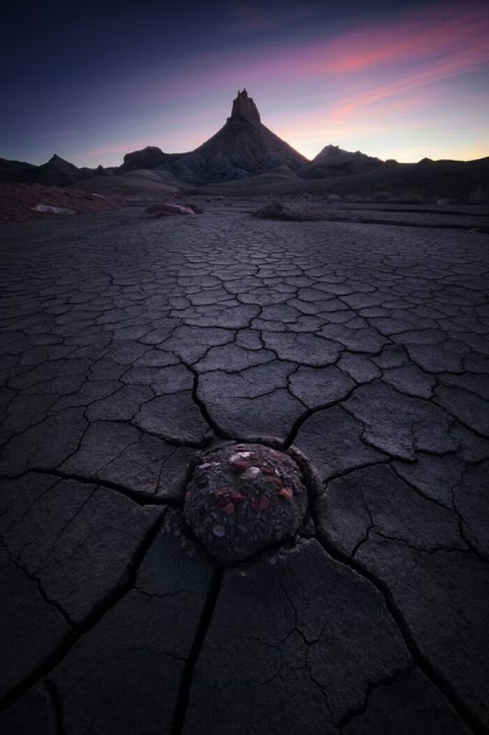25 Winning Photos From The Artist Gallery&rsquo;s 2026 Landscape Contest That Capture Nature At Its Most Stunning