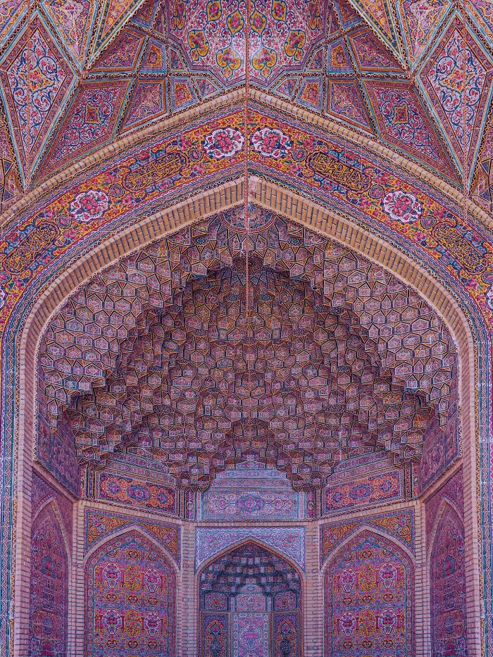 I Traveled Through Tehran, Isfahan, And Shiraz In Search Of Iran’s Most Beautiful Patterns (50 Pics)