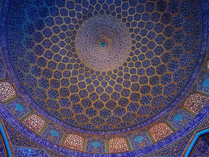 I Traveled Through Tehran, Isfahan, And Shiraz In Search Of Iran’s Most Beautiful Patterns (50 Pics)