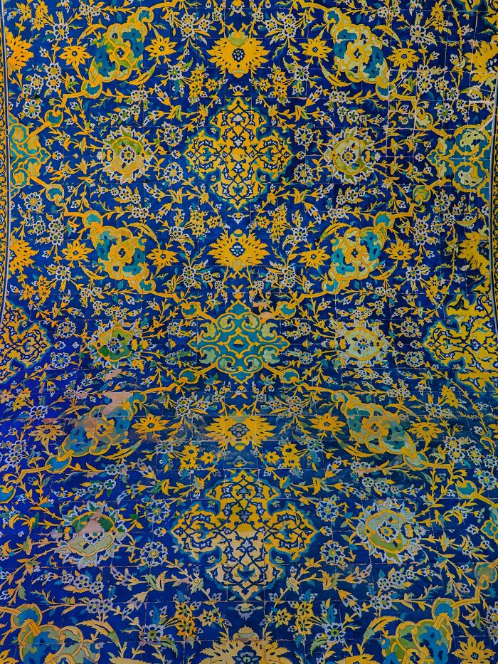 I Traveled Through Tehran, Isfahan, And Shiraz In Search Of Iran’s Most Beautiful Patterns (50 Pics)