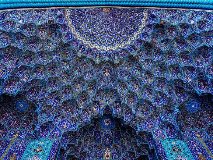 I Traveled Through Tehran, Isfahan, And Shiraz In Search Of Iran’s Most Beautiful Patterns (50 Pics)