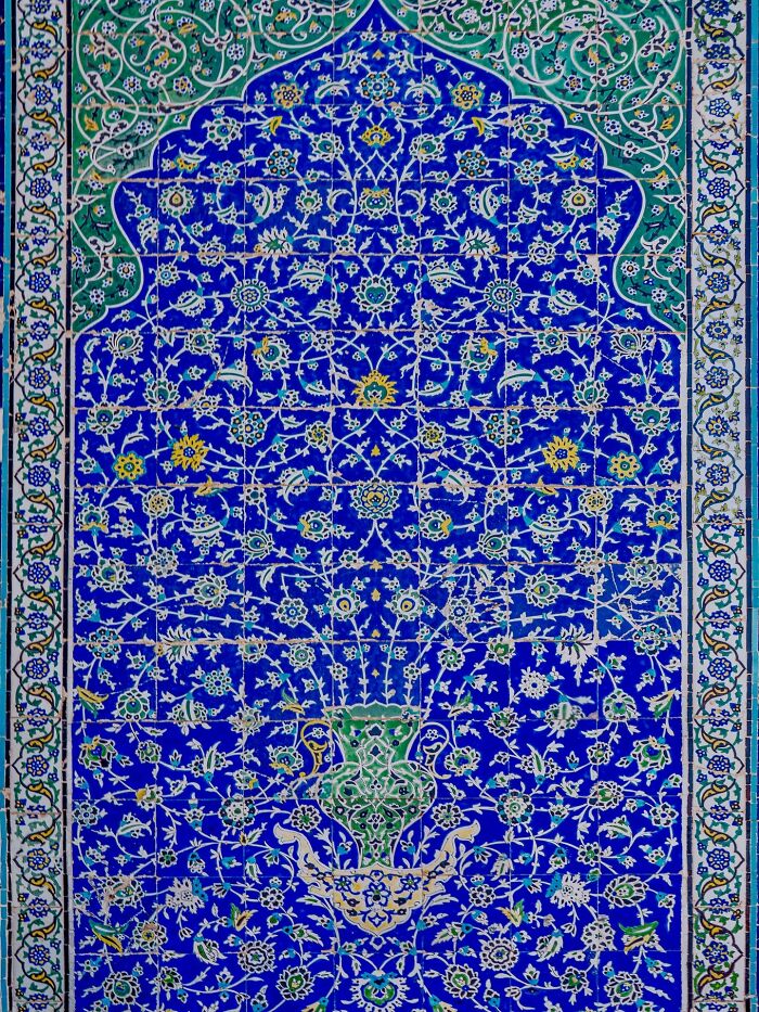 I Traveled Through Tehran, Isfahan, And Shiraz In Search Of Iran’s Most Beautiful Patterns (50 Pics)