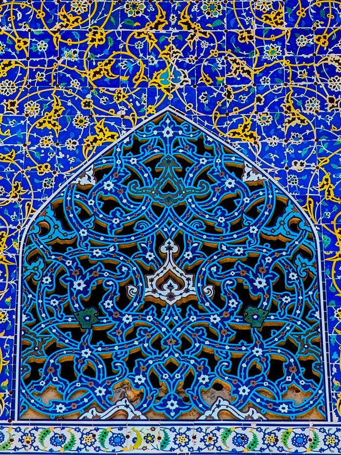 I Traveled Through Tehran, Isfahan, And Shiraz In Search Of Iran’s Most Beautiful Patterns (50 Pics)