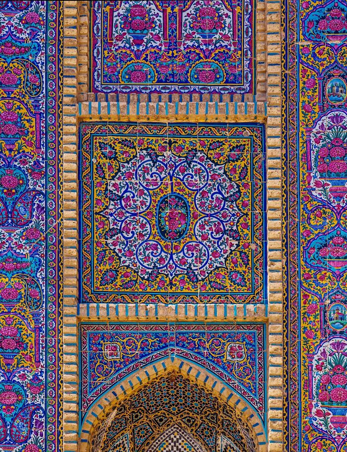 I Traveled Through Tehran, Isfahan, And Shiraz In Search Of Iran’s Most Beautiful Patterns (50 Pics)