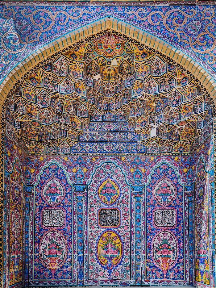 I Traveled Through Tehran, Isfahan, And Shiraz In Search Of Iran’s Most Beautiful Patterns (50 Pics)