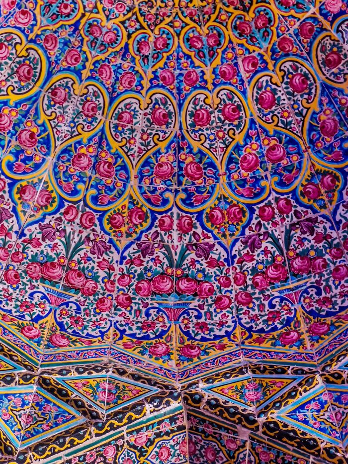 I Traveled Through Tehran, Isfahan, And Shiraz In Search Of Iran’s Most Beautiful Patterns (50 Pics)