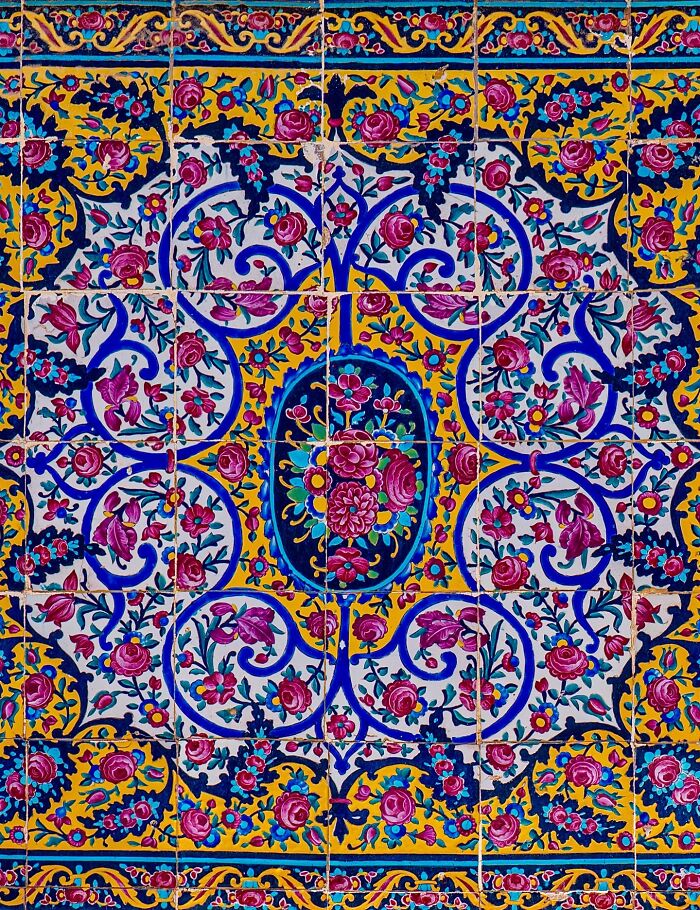 I Traveled Through Tehran, Isfahan, And Shiraz In Search Of Iran’s Most Beautiful Patterns (50 Pics)