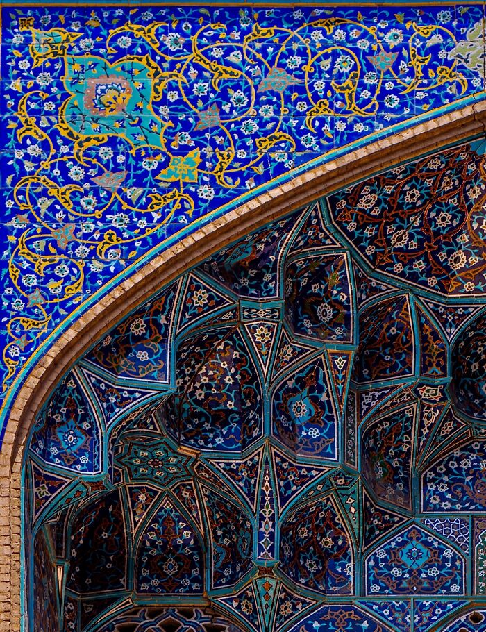 I Traveled Through Tehran, Isfahan, And Shiraz In Search Of Iran’s Most Beautiful Patterns (50 Pics)