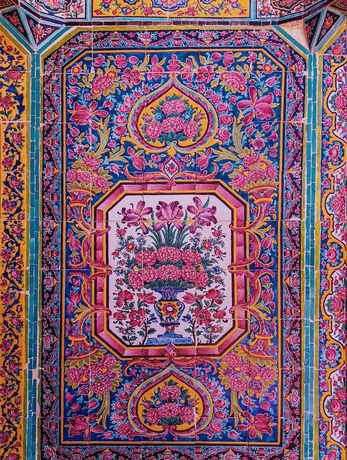 I Traveled Through Tehran, Isfahan, And Shiraz In Search Of Iran’s Most Beautiful Patterns (50 Pics)