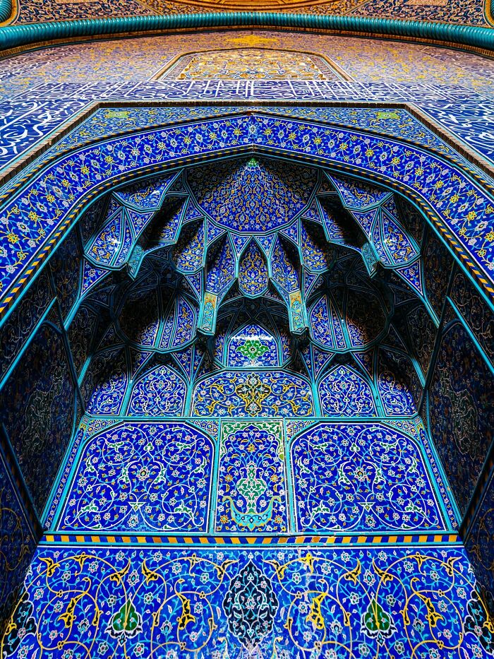 I Traveled Through Tehran, Isfahan, And Shiraz In Search Of Iran’s Most Beautiful Patterns (50 Pics)