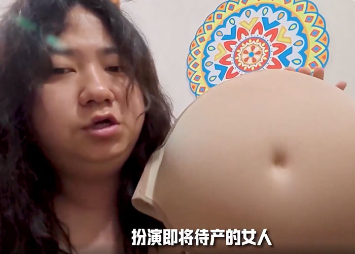 Korean Man Disguises Himself As Pregnant Woman To Expose Gender Violence In India, Results Are Disturbing