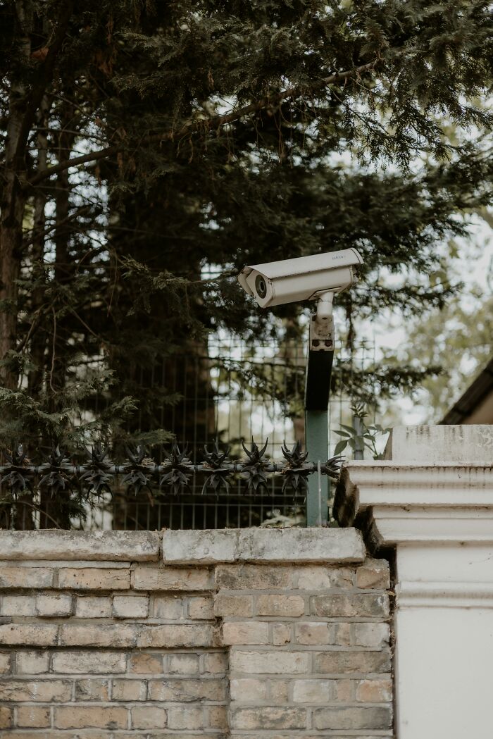 34 True Stories About Neighbors From Hell Making Every Single Day A Hassle