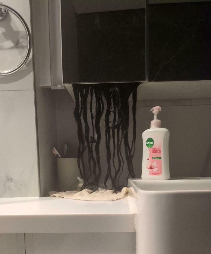 &ldquo;Wife Hasn&rsquo;t Eaten Eggs Since&rdquo;: 83 Oddly Terrifying Images That Are Not For The Weak (New Pics)