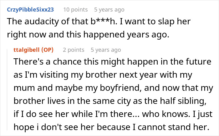 Woman Upset She Gets Ignored At Stepbrother’s Wedding When She Tried So Hard To Be The Center Of Attention