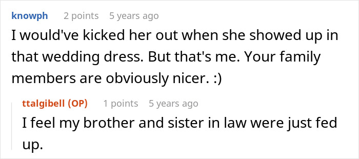 Woman Upset She Gets Ignored At Stepbrother’s Wedding When She Tried So Hard To Be The Center Of Attention