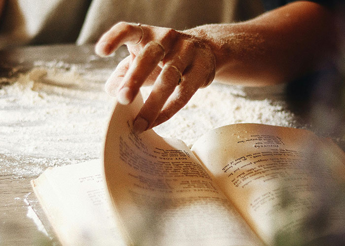 53 Wild Secrets People Are Taking Straight To Their Graves