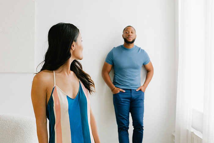 Guy Laughs In Parents’ Faces After They Come Back Into His Life Making Entitled Demands