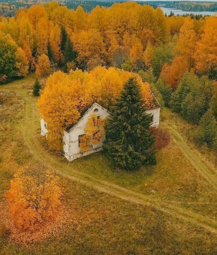 89 Of The Most Breathtaking And Interesting Forgotten Places Shared On ‘Urban Exploration’ 89 Of The Most Breathtaking And Interesting Forgotten Places Shared On ‘Urban Exploration’