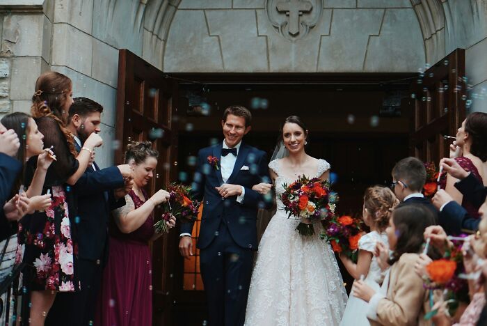 “Tried To Make Out With The Groom”: 77 Wedding Guests Who Made Everything About Themselves “Tried To Make Out With The Groom”: 77 Wedding Guests Who Made Everything About Themselves