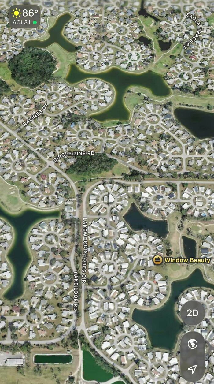 79 Brutally Honest Posts About “Suburban Hell” Realtors Don’t Want You To See (New Pics) 79 Brutally Honest Posts About “Suburban Hell” Realtors Don’t Want You To See (New Pics)