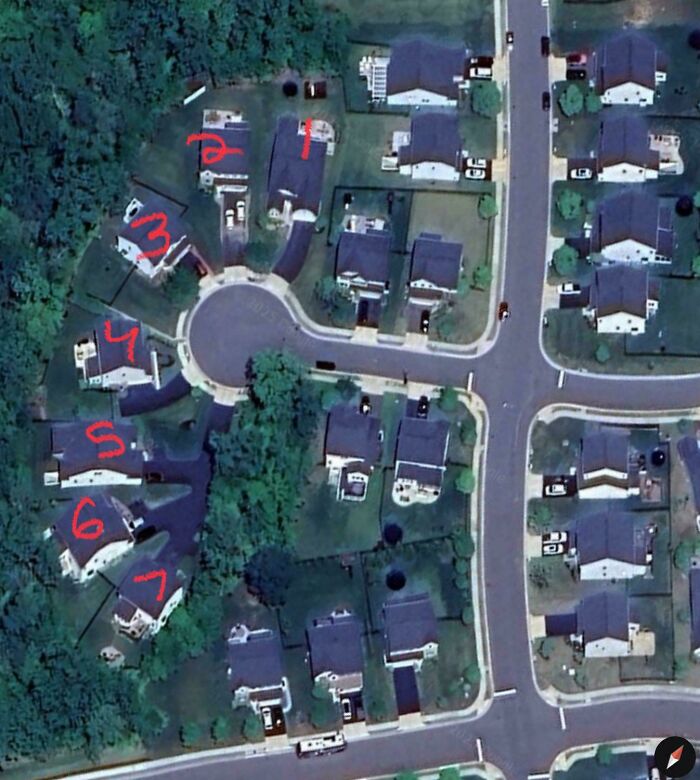 79 Brutally Honest Posts About “Suburban Hell” Realtors Don’t Want You To See (New Pics) 79 Brutally Honest Posts About “Suburban Hell” Realtors Don’t Want You To See (New Pics)