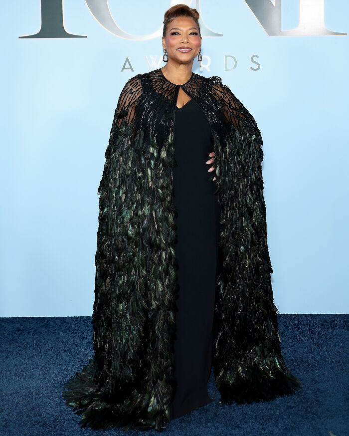 Fashion Madness Is Back, Here Are The 20 Biggest Red Carpet Fails Of The 2026 Tony Awards Fashion Madness Is Back, Here Are The 20 Biggest Red Carpet Fails Of The 2026 Tony Awards