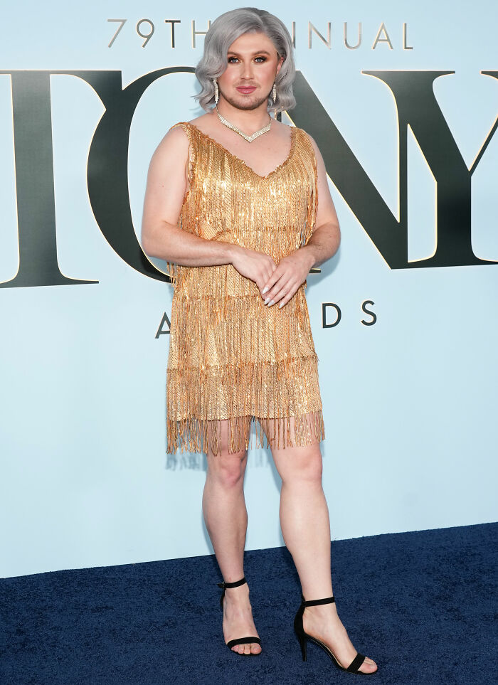 Fashion Madness Is Back, Here Are The 20 Biggest Red Carpet Fails Of The 2026 Tony Awards Fashion Madness Is Back, Here Are The 20 Biggest Red Carpet Fails Of The 2026 Tony Awards