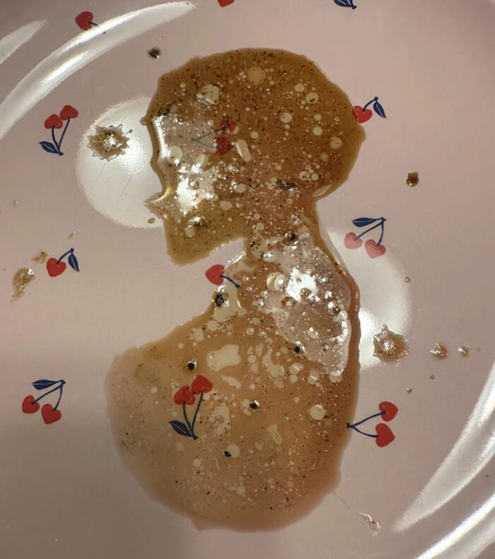 56 Mind-Bending Cases Of Pareidolia That Are Equal Parts Creepy And Hilarious (New Pics) 56 Mind-Bending Cases Of Pareidolia That Are Equal Parts Creepy And Hilarious (New Pics)