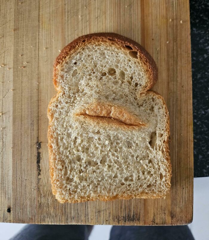 56 Mind-Bending Cases Of Pareidolia That Are Equal Parts Creepy And Hilarious (New Pics) 56 Mind-Bending Cases Of Pareidolia That Are Equal Parts Creepy And Hilarious (New Pics)