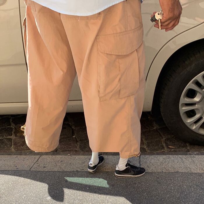 80 Street Photo Sets By Fontanesi That Seamlessly Combine Reality And Unexpected Coincidences 80 Street Photo Sets By Fontanesi That Seamlessly Combine Reality And Unexpected Coincidences