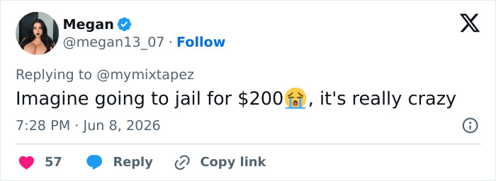 Influencer From Baton Rouge Goes Viral After Being Taken Into Custody For Break‑In Influencer From Baton Rouge Goes Viral After Being Taken Into Custody For Break‑In