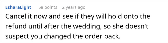 “BIG Mistake”: Bride Reflects On Wedding One Year Later, Has Sage Advice For Engaged Couples “BIG Mistake”: Bride Reflects On Wedding One Year Later, Has Sage Advice For Engaged Couples