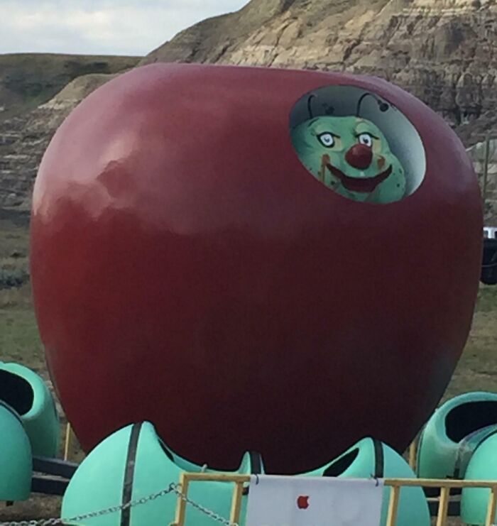 67 Hilarious Images That Are Somehow Both Blessed And Cursed 67 Hilarious Images That Are Somehow Both Blessed And Cursed
