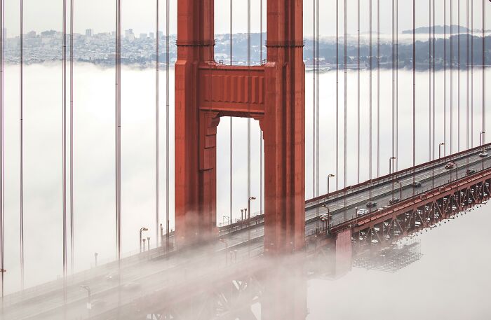 “Geography Experts, This One’s For You”: Name 20 Landmarks From Their Zoomed-In Images “Geography Experts, This One’s For You”: Name 20 Landmarks From Their Zoomed-In Images