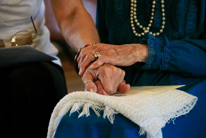 Dementia Care Expert Shares 20 Things People Often Get Wrong About The Condition Dementia Care Expert Shares 20 Things People Often Get Wrong About The Condition