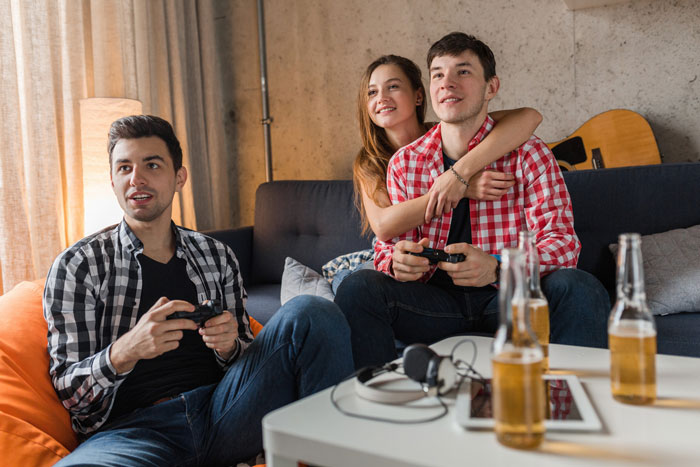 GF’s Guy Bestie Hijacks Couple’s Home, She Sparks A Massive Feud As BF Finally Snaps And Says Enough GF’s Guy Bestie Hijacks Couple’s Home, She Sparks A Massive Feud As BF Finally Snaps And Says Enough