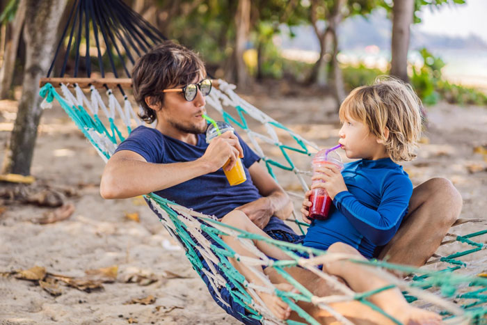 Bitter Ex Refuses To Let Kids Travel With Dad, Goes Ballistic When He Goes On Vacation Without Them Bitter Ex Refuses To Let Kids Travel With Dad, Goes Ballistic When He Goes On Vacation Without Them