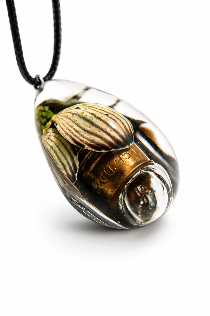 This Ukrainian Artist Uses Nature And Personal Artifacts To Transform Pain Into Resin Jewelry Pieces (20 Pics)