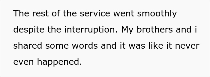 Woman Crashes Memorial Service To Decorate For Wedding, Has A Meltdown When Pastor Shuts Her Down Woman Crashes Memorial Service To Decorate For Wedding, Has A Meltdown When Pastor Shuts Her Down