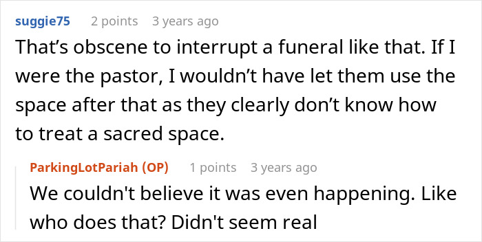 Woman Crashes Memorial Service To Decorate For Wedding, Has A Meltdown When Pastor Shuts Her Down Woman Crashes Memorial Service To Decorate For Wedding, Has A Meltdown When Pastor Shuts Her Down