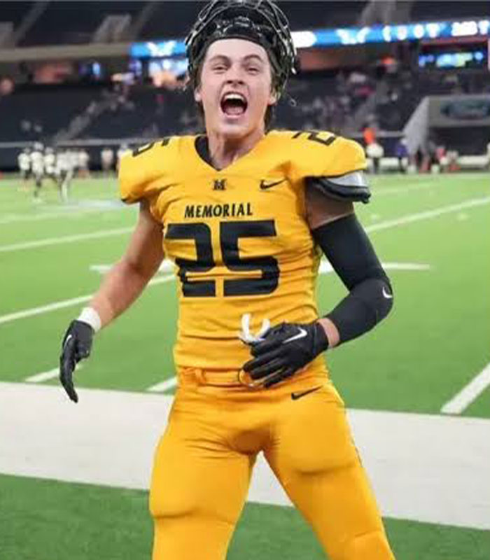 Austin Metcalf’s Twin Brother Drops A Stinging 6-Word Rebuke To Karmelo Anthony Amid Viral Controversy Austin Metcalf’s Twin Brother Drops A Stinging 6-Word Rebuke To Karmelo Anthony Amid Viral Controversy