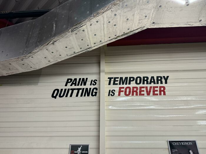“No Safety Smoking First”: 55 Of The Funniest Signs Ever Spotted In The Wild “No Safety Smoking First”: 55 Of The Funniest Signs Ever Spotted In The Wild